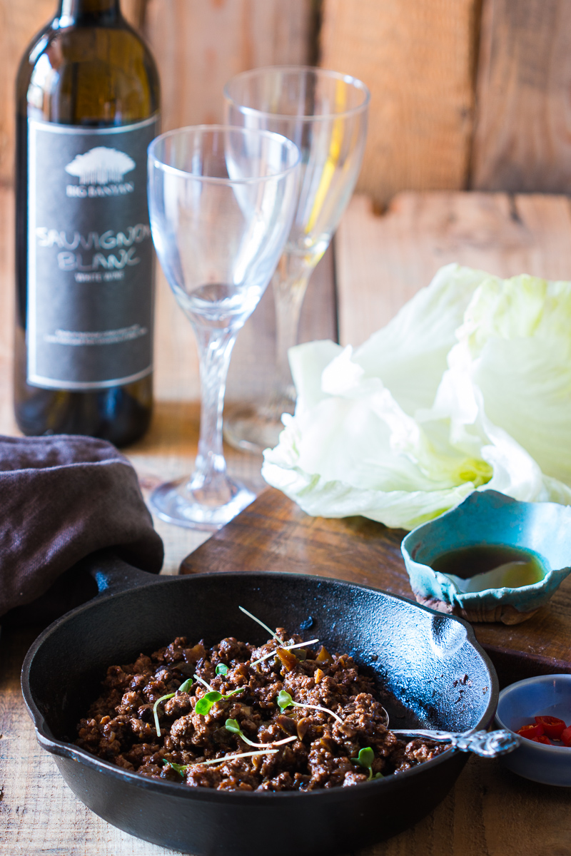 stir-fried-black-bean-chicken-in-lettuce-cups-with-big-banyans-sauvignon-blanc-1